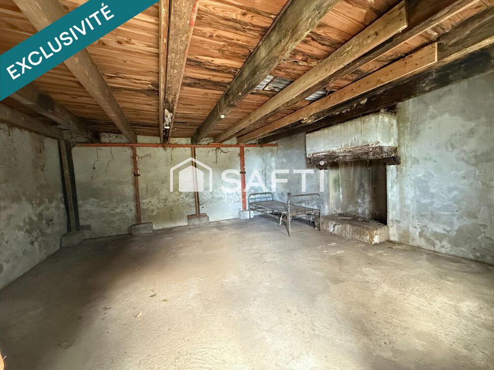 MAISON A RECONSTRUIRE ENTIEREMENT SUR TERRAIN DE 1000 M2