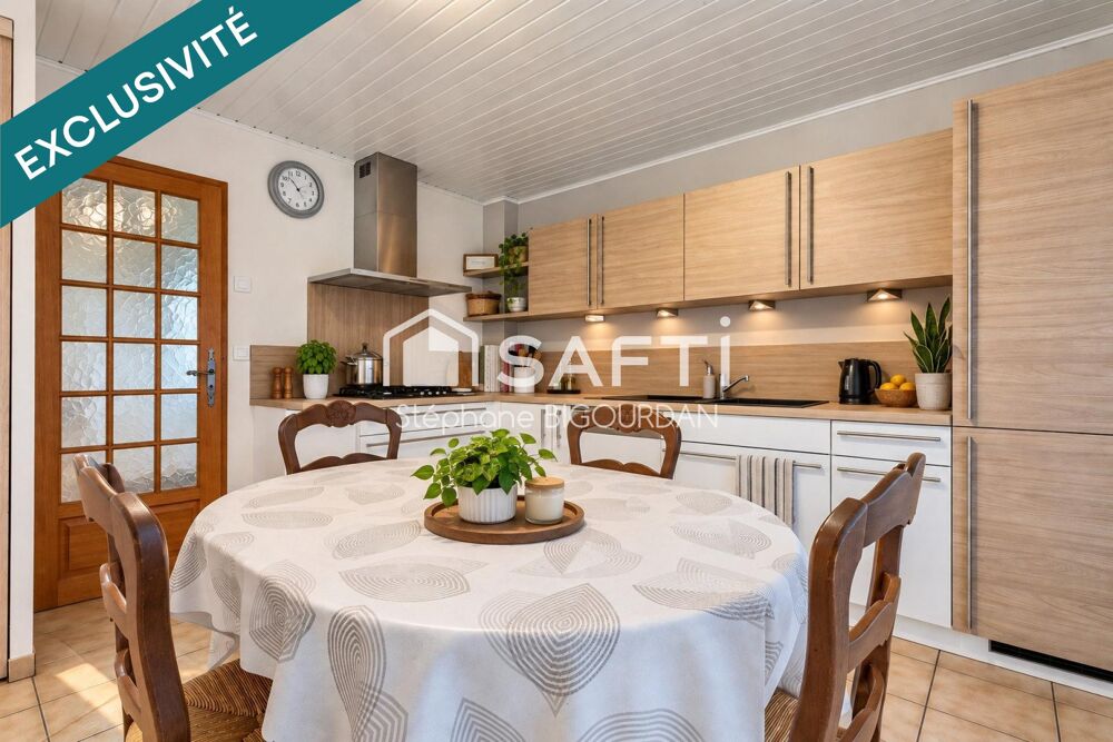 Maison individuelle 105m², 3 ch, terrain 521m²