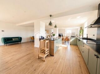  Maison à vendre 9 pièces 225 m²