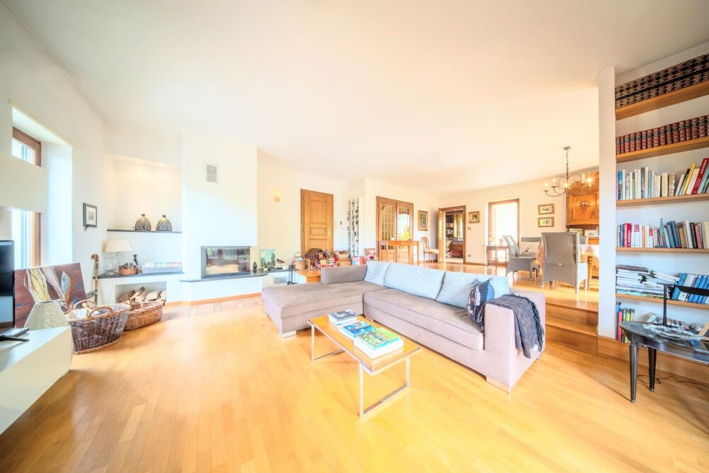 Superbe maison d'architecte de 218,35m² sur un terrain de 1089m²
