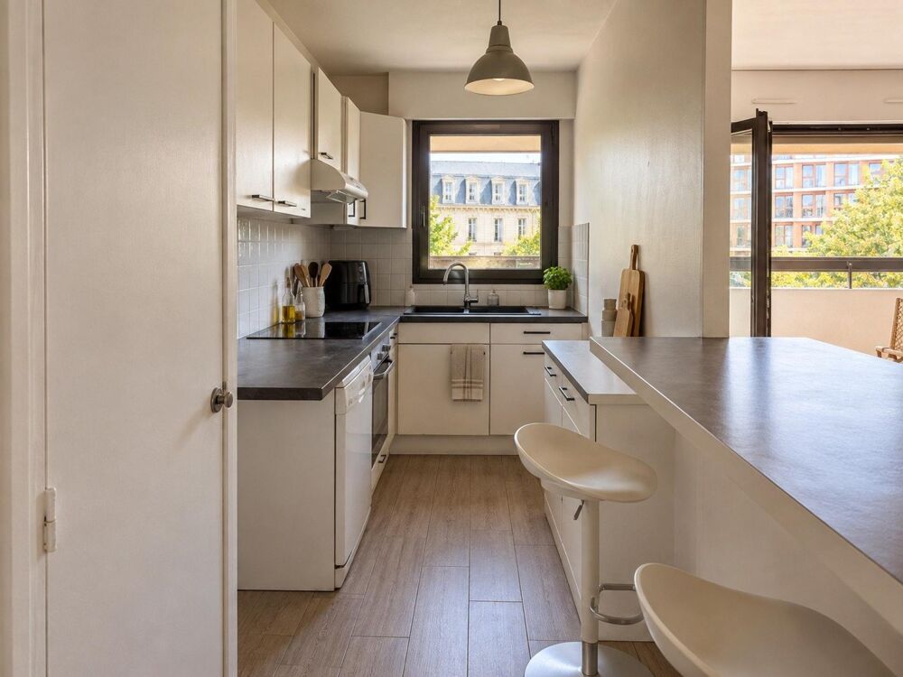 Vente Appartement T3 lumineux de 67 m² au 2e étage avec ascenseur et balcon Le bouscat