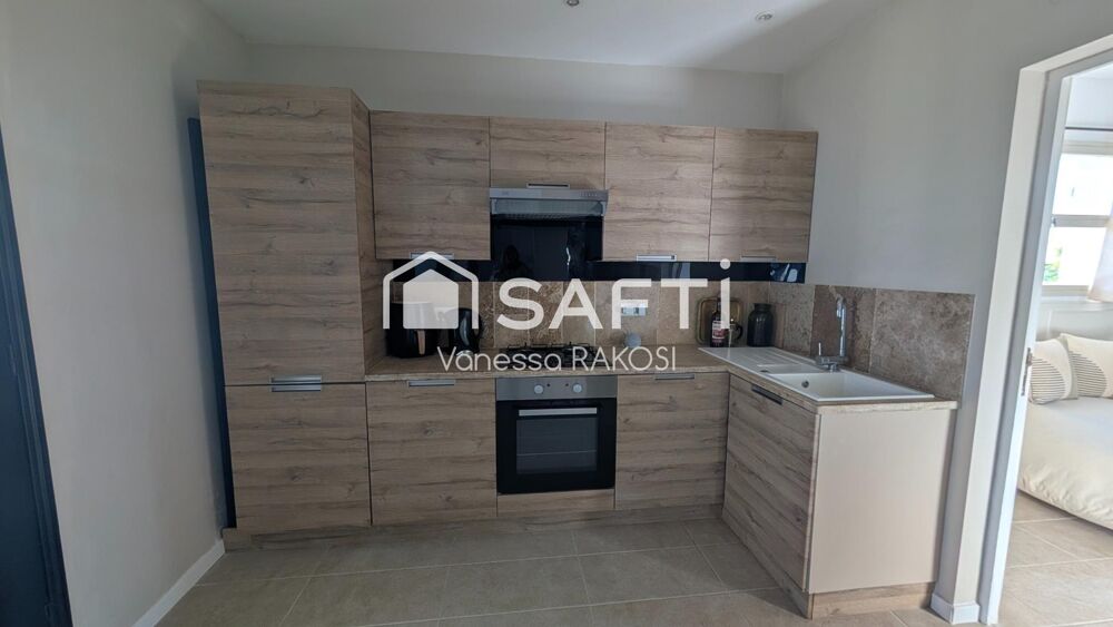 SAINTES MAISON DE PLAIN PIED DE 86 M² - 3 CHAMBRES JARDIN
