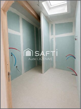  Immeuble � vendre 243 m�