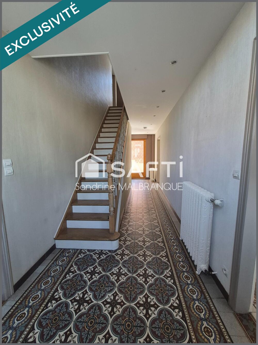 Maison individuelle de type fermette de 155 m2 ,4 chambres, jardin, hangar et dépendances
