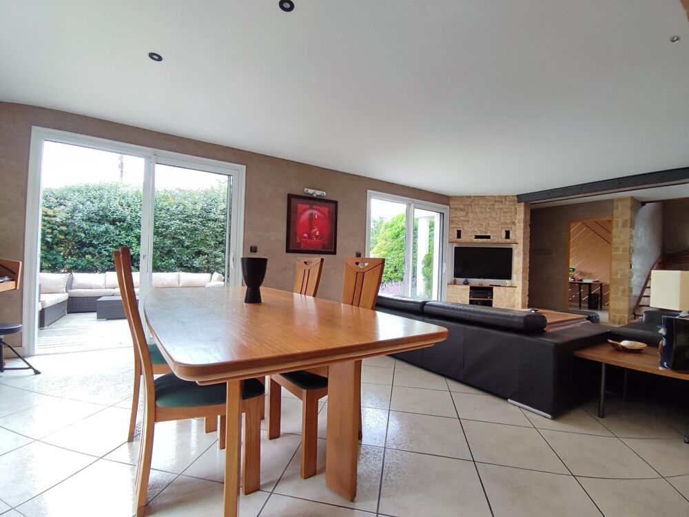 Vente Maison Maison familiale 5 pièces 150 m² - PESSAC (33600) Pessac