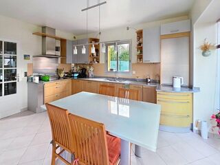  Maison � vendre 8 pi�ces 196 m�