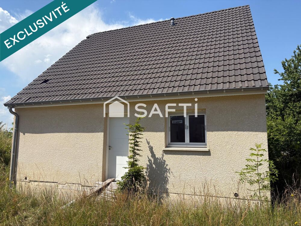 Pavillon de 2015 à terminer. Situé sur un terrain de 580 m2