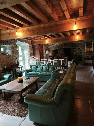  Maison à vendre 15 + pièces 550 m²