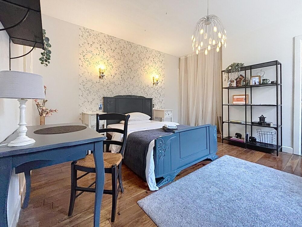 Vente Maison Maison, 199m2, 10 pièces 2, chambres, SPA, et dependances Luxeuil-les-bains
