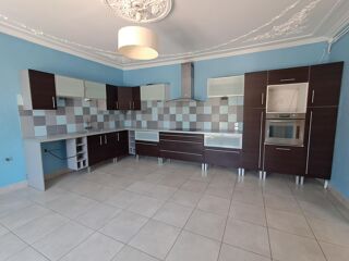  Appartement  vendre 6 pices 150 m