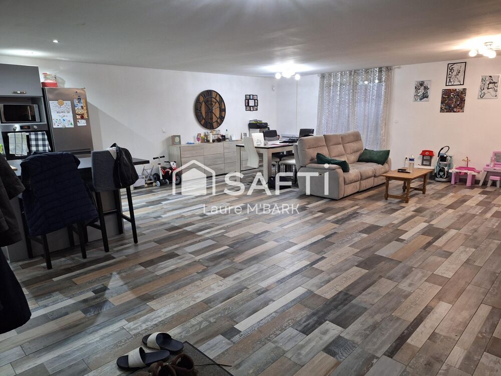 Vente Maison SUPER MAISON PLEIN PIED 5 PIECES DE 118.27 M2 Esmery-hallon
