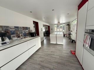  Maison � vendre 7 pi�ces 209 m�