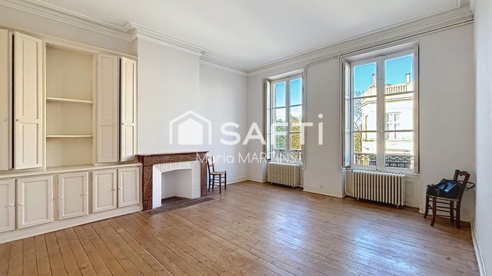 Vente Appartement Belle adresse pour ce grand 2 pièces de 80m2 transformable en T3, à rafraîchir Bordeaux
