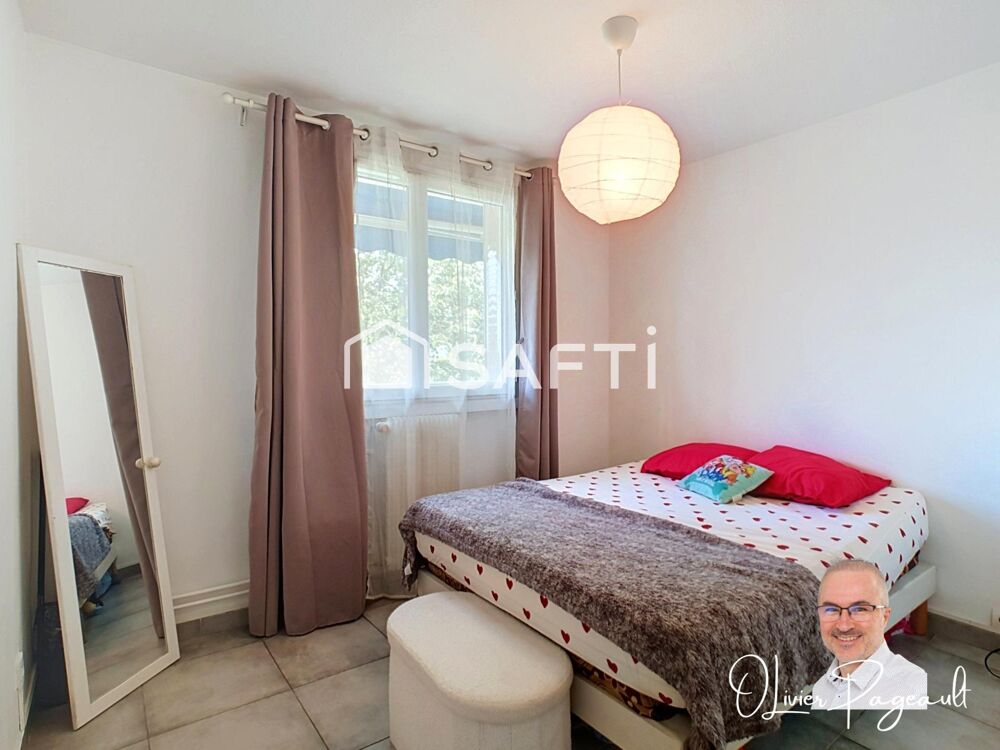 Vente Appartement Un T3 traversant où confort rime avec tranquillité ! Lyon 8