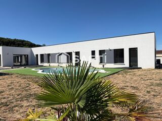  Maison à vendre 10 pièces 272 m²