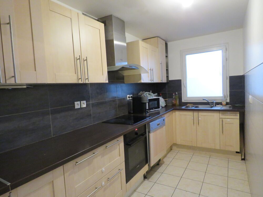 Appartement 3 pièces de 64 m² avec une place de parking souterrain à Vigneux sur Seine 91270.