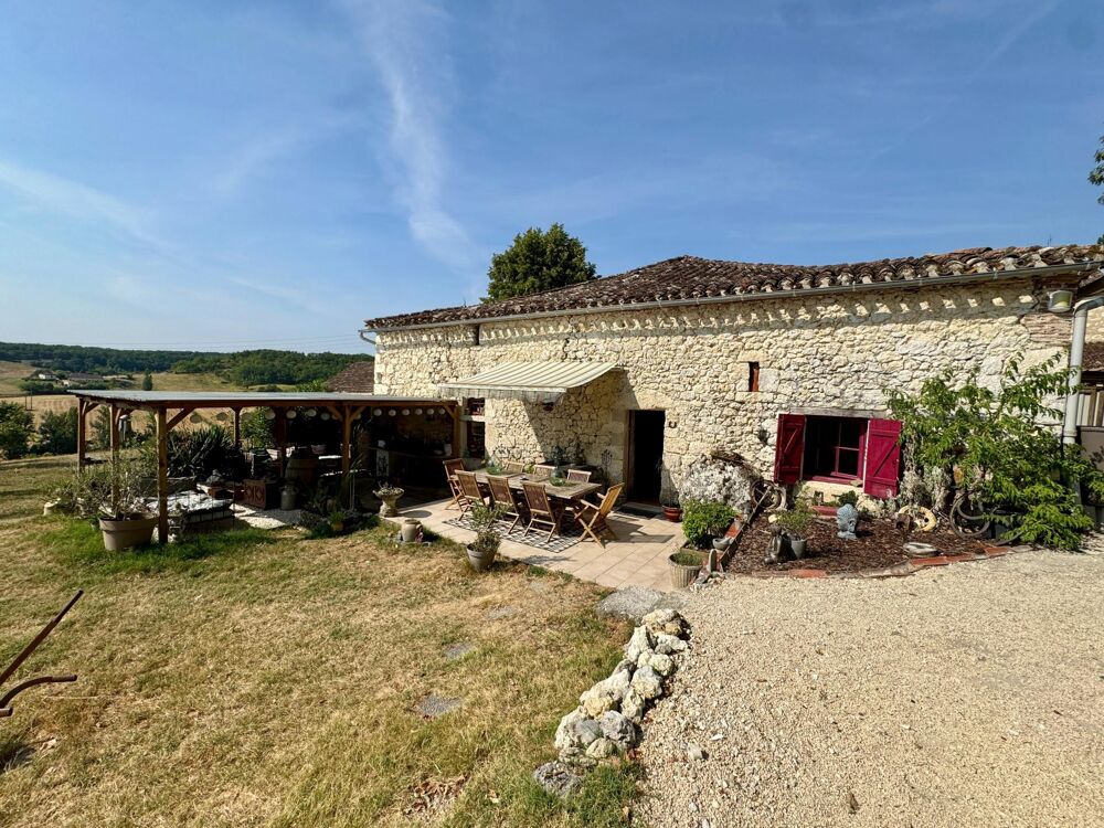 Vente Maison Propriété de caractère avec vue imprenable Hautefage-la-tour
