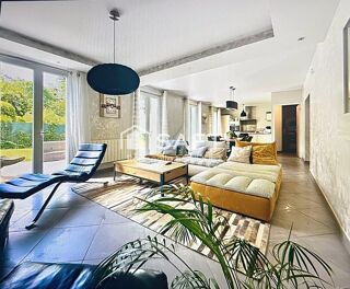  Maison  vendre 6 pices 160 m