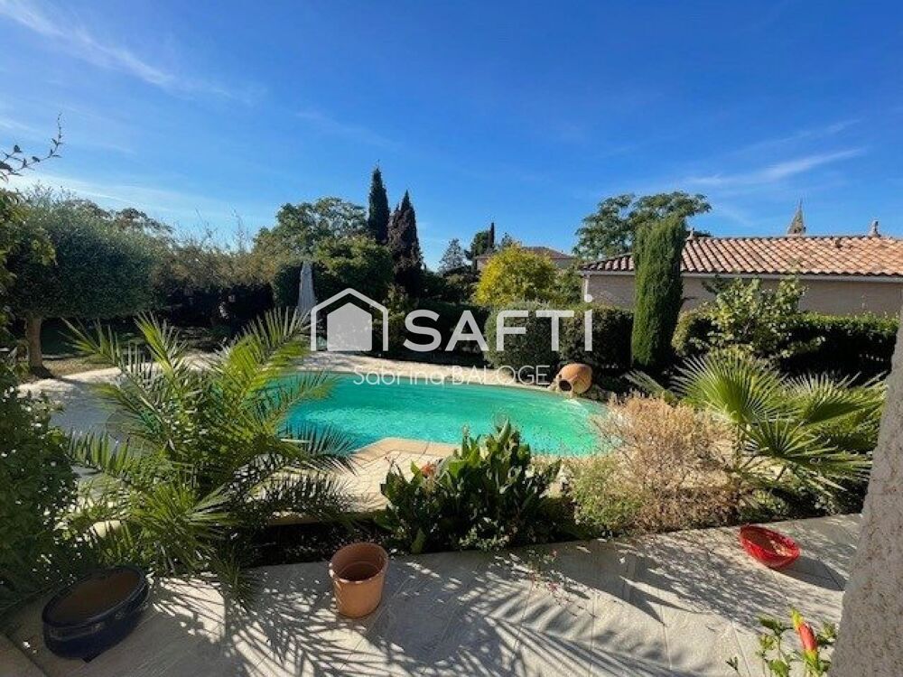 Vente Maison Villa d'environ 110m2  sur un grand terrain arboré Canet