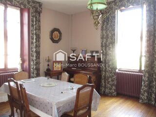  Maison  vendre 15 + pices 342 m