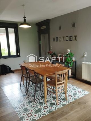  Maison à vendre 9 pièces 221 m²