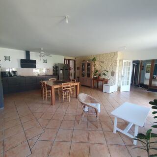  Maison à vendre 6 pièces 225 m²