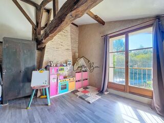  Maison  vendre 5 pices 260 m