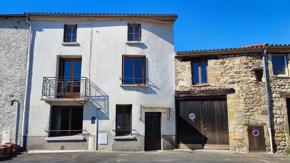 Vente Maison Maison de bourg avec grange attenante et fort potentiel! Vic-le-comte