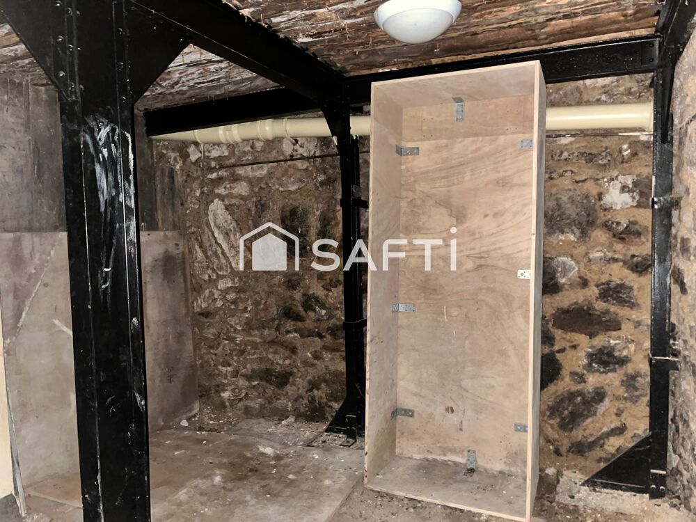 Vente Parking/Garage CAVE SPACIEUSE 13,93 m3  ELECTRIFIEE PARIS 18 Paris 18