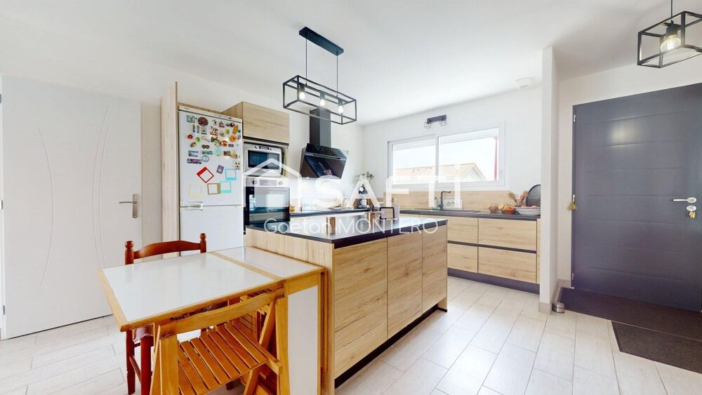 Vente Maison À vendre – Maison familiale à Parentis-en-Born Parentis-en-born