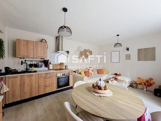 Vente Appartement Vichy centre : T3 65m² rénové avec cour privative Vichy