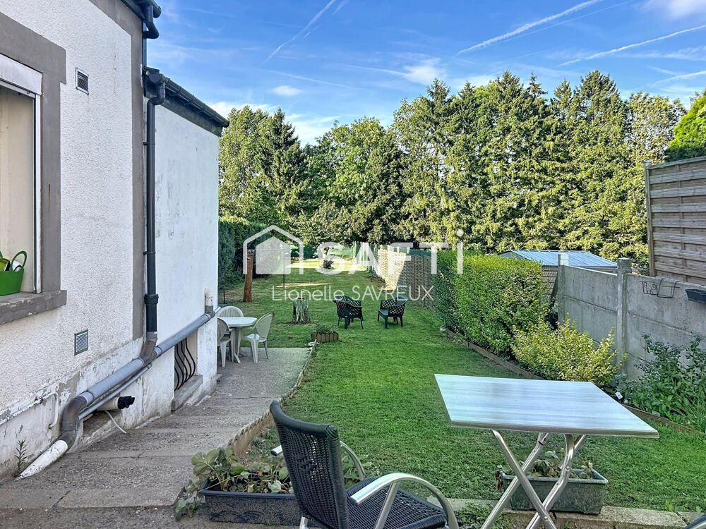 Le charme de Vimy, sans travaux et avec un grand jardin ! Une maison clé en main où il ne reste plus qu'à poser vos meubles.