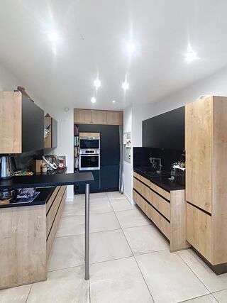  Appartement � vendre 4 pi�ces 102 m�