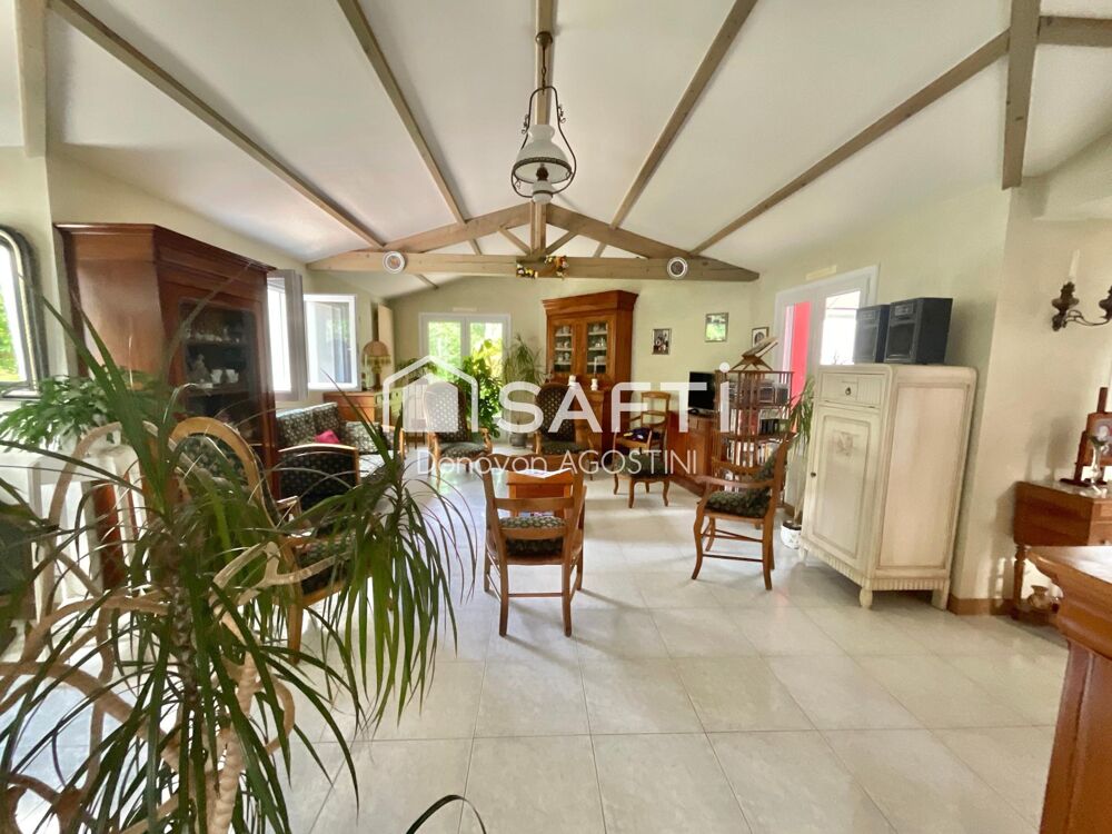 Vente Maison Le cadre idéal pour vos animaux et votre famille Beaulieu-sous-la-roche