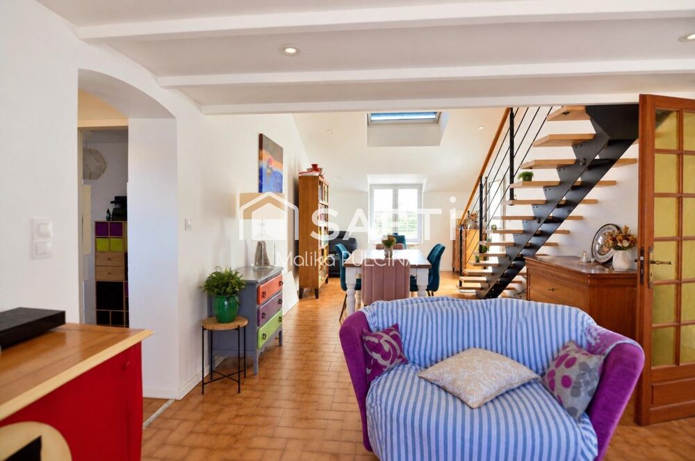 Vente Maison Une maison familiale qui sort de l'ordinaire Saint-mathurin