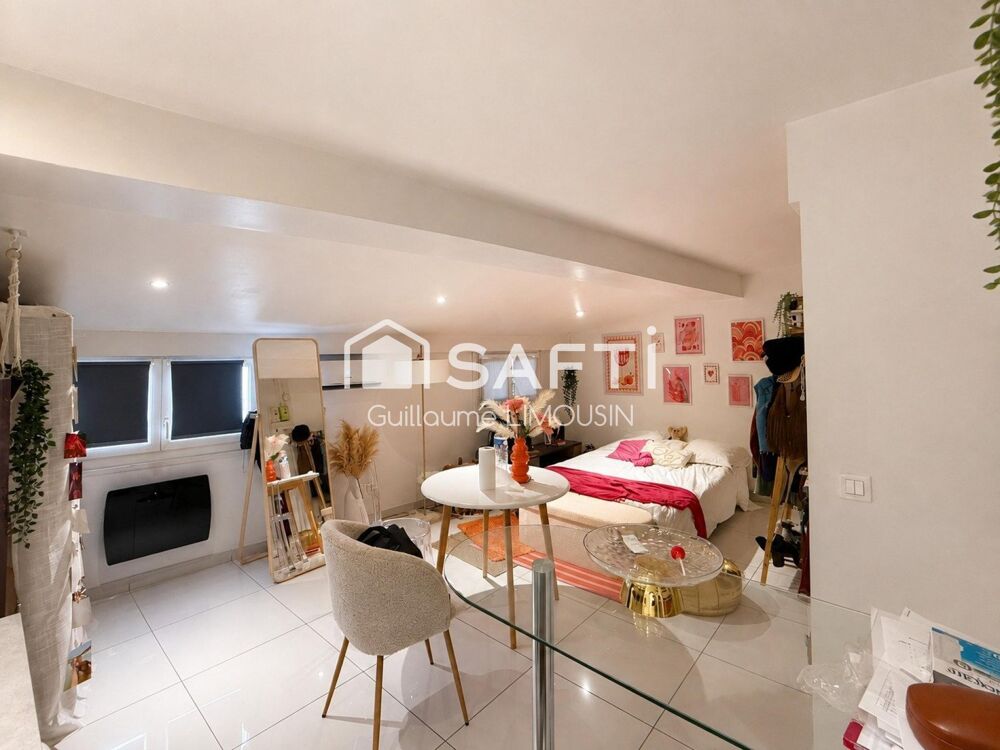 Vente Appartement Studio rénové et rentable proche du port Toulon