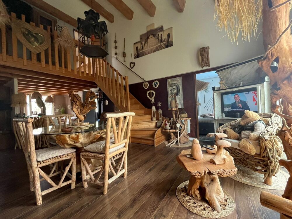 Vente Maison Maison de 166m2 avec 4 chambres + studio 20m2 équipé Canet