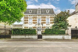  Maison à vendre 11 pièces 280 m²