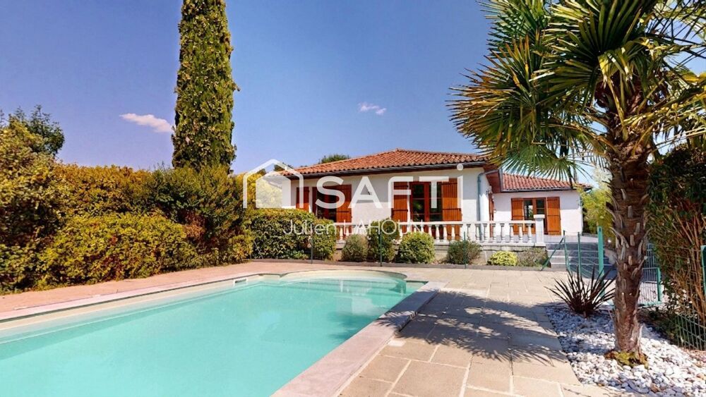 Aux portes de Jarnac  Spacieuse maison familiale de 166 m² avec 5 chambres