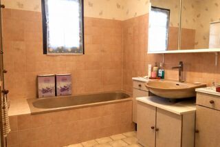  Maison � vendre 5 pi�ces 130 m�