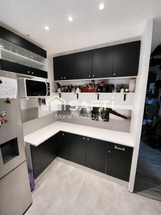  Appartement à vendre 6 pièces 150 m²