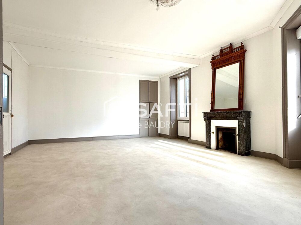Maison familiale aux grands volumes