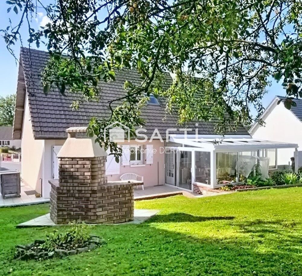 Maison familiale avec jardin et sous-sol