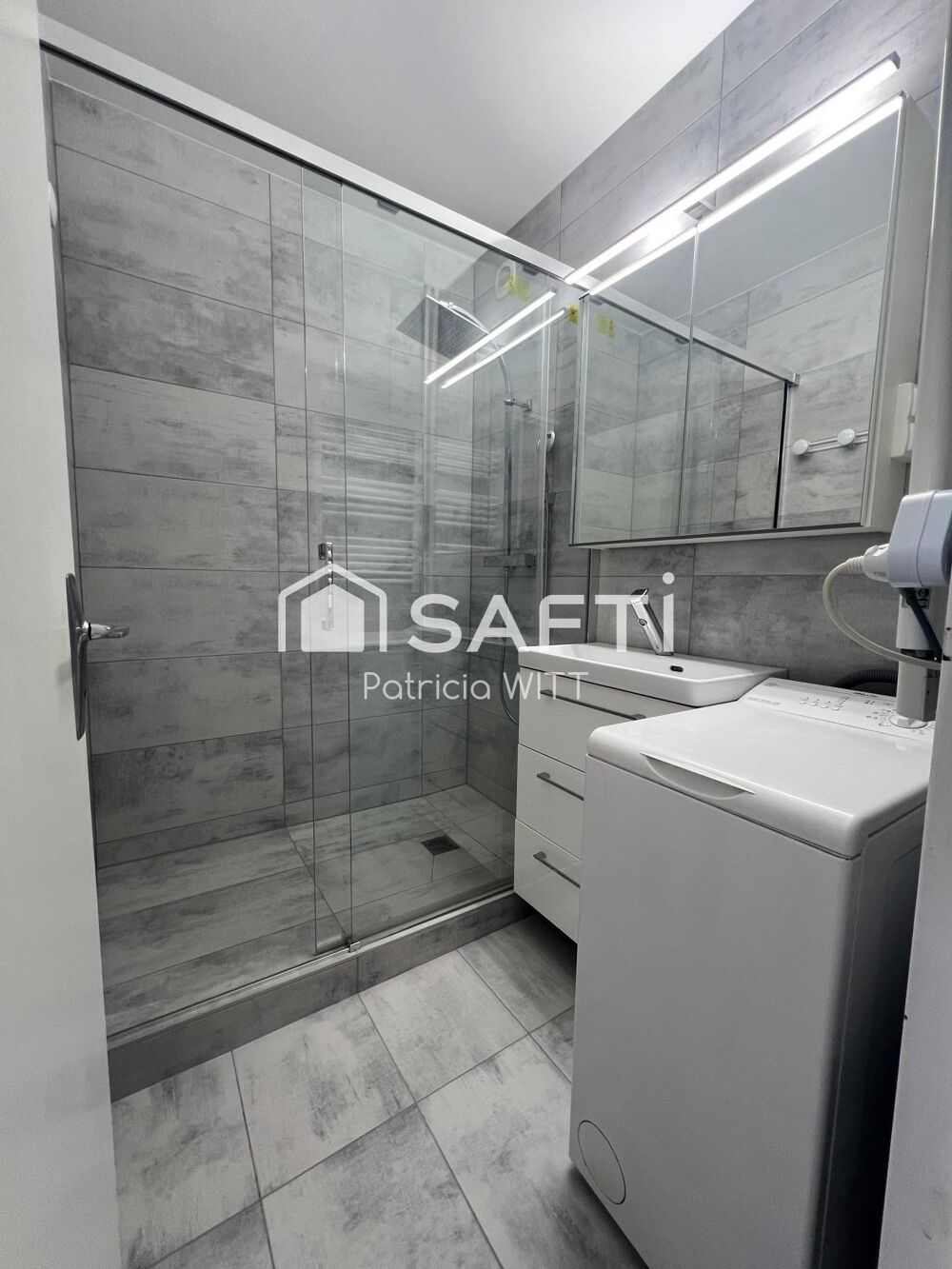 Vente Appartement Studio rénové – Idéal investisseur ou premier achat – Gaillard secteur Vernaz Gaillard