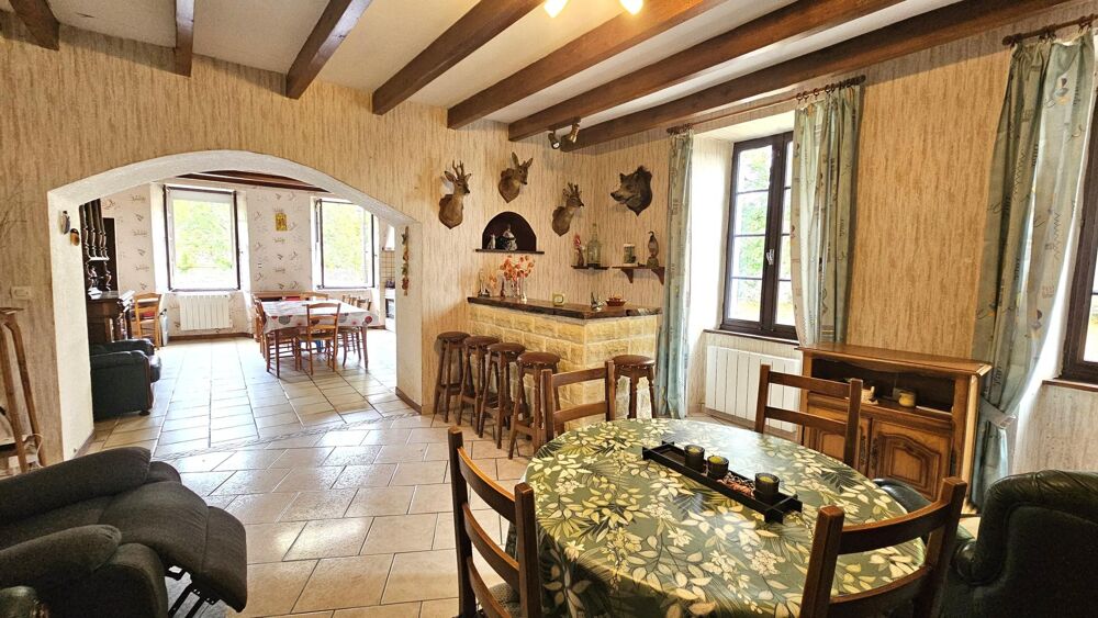 Vente Maison Maison en pierre à faire évoluer selon vos envies –  6 kms Ouest de Barbezieux - Terrain arboré Barbezieux-saint-hilaire