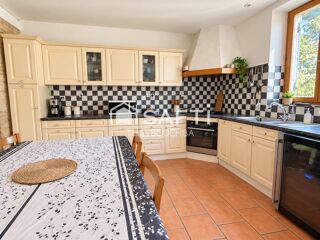  Maison à vendre 6 pièces 205 m²