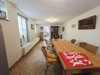  Maison  vendre 7 pices 247 m