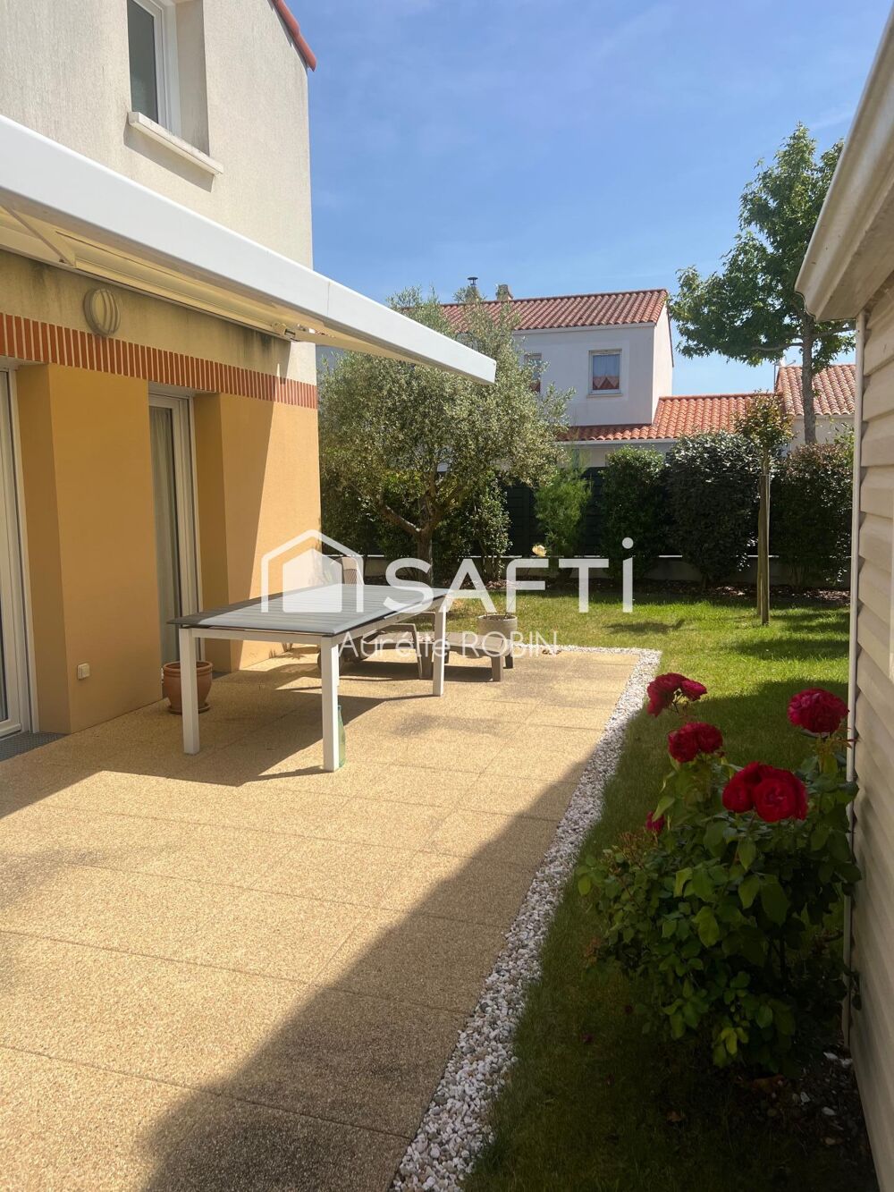 Maison familiale de 95m2 lumineuse avec terrain clôturé et arboré