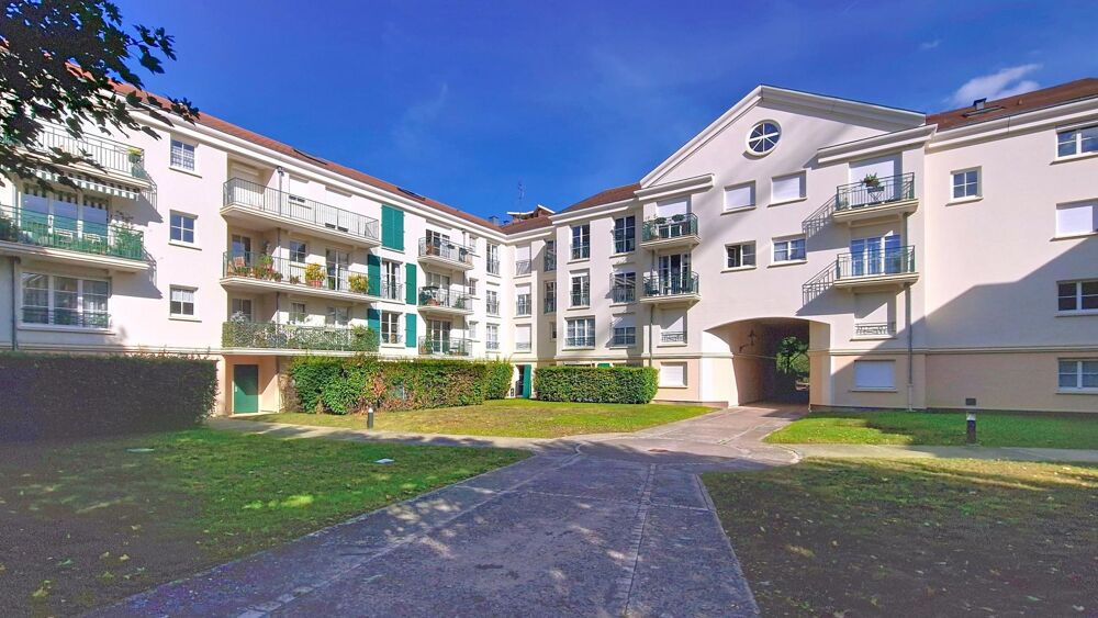 Vente Appartement Appartement 4 pièces, 3 chambres, très bon état général Rueil-malmaison