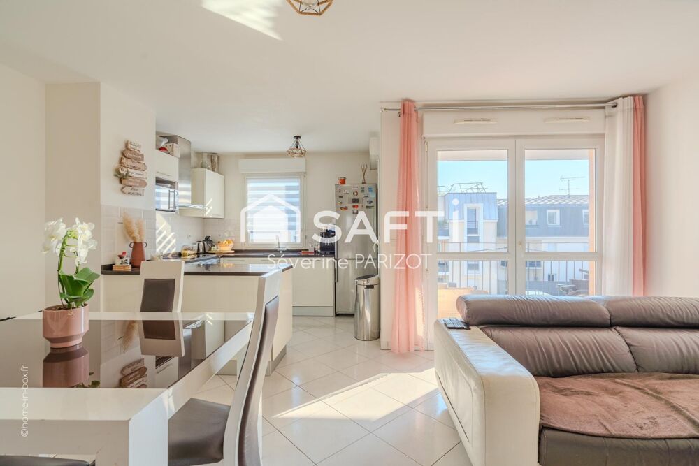 Vente Appartement 3 pièces lumineux avec terrasse exposée sud, parking Noisy-le-grand